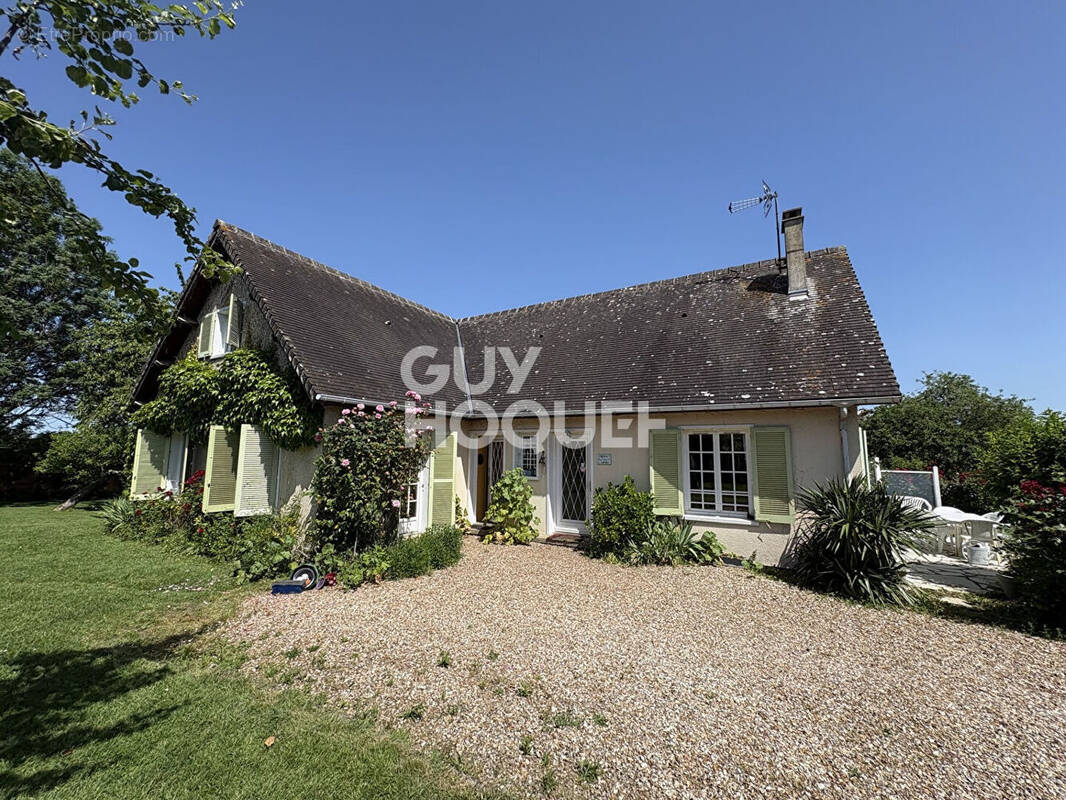 Maison à RUGLES