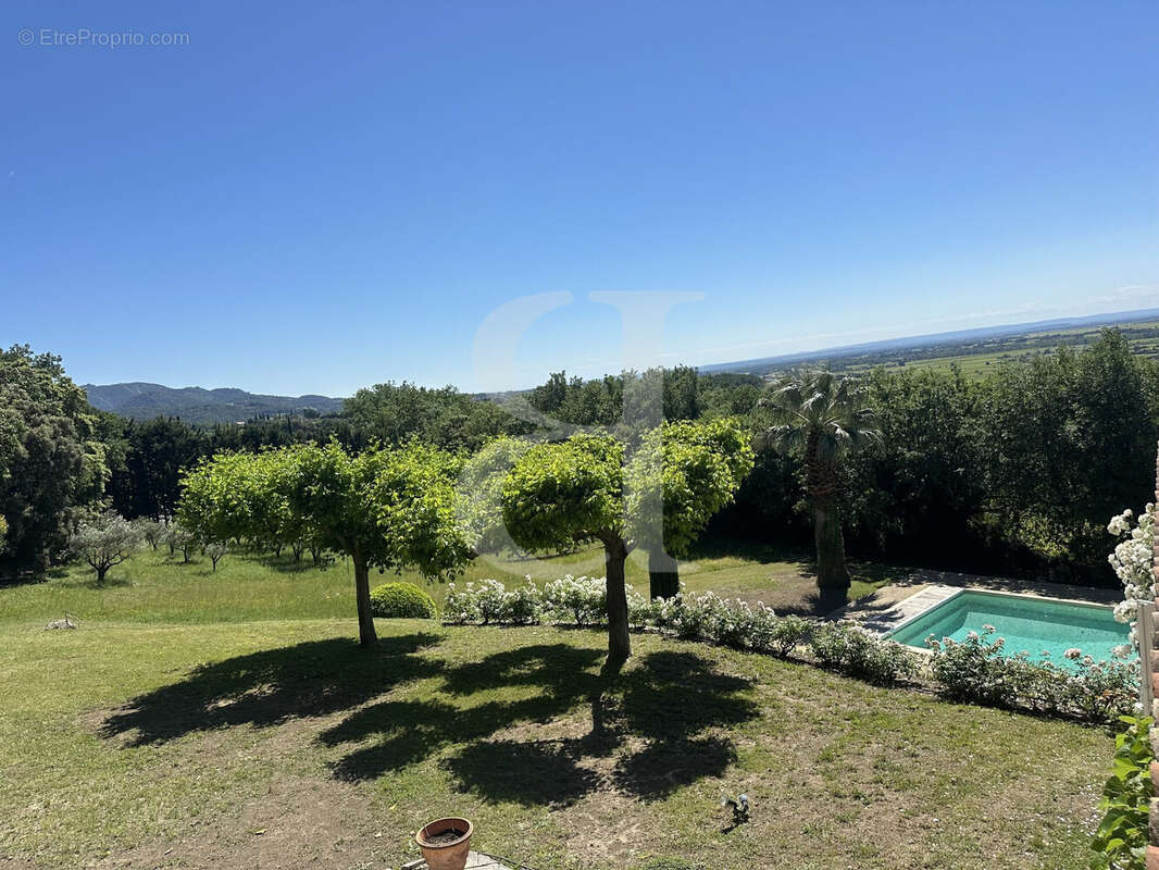 Maison à VAISON-LA-ROMAINE