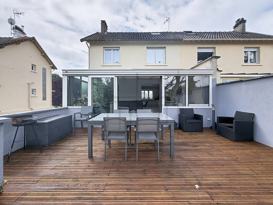 Maison à PARMAIN