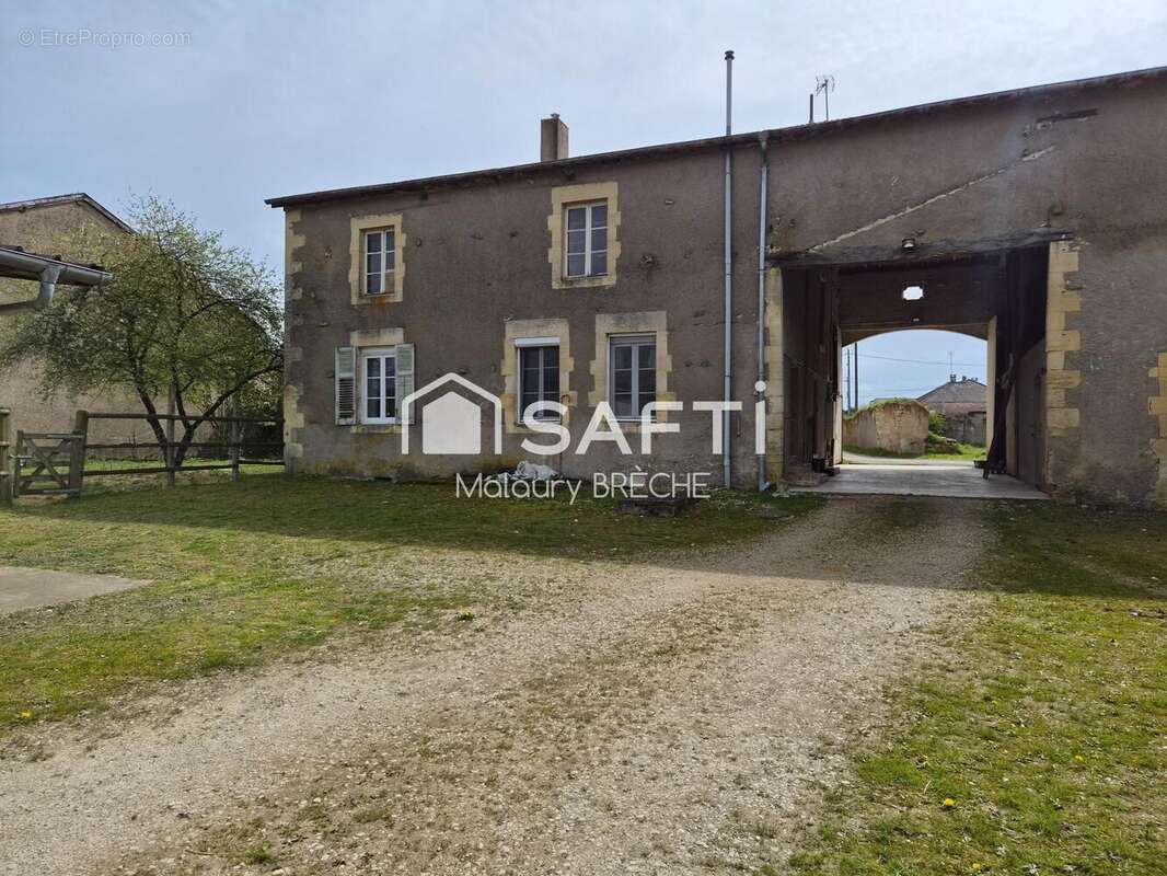 Photo 2 - Maison à NUBECOURT