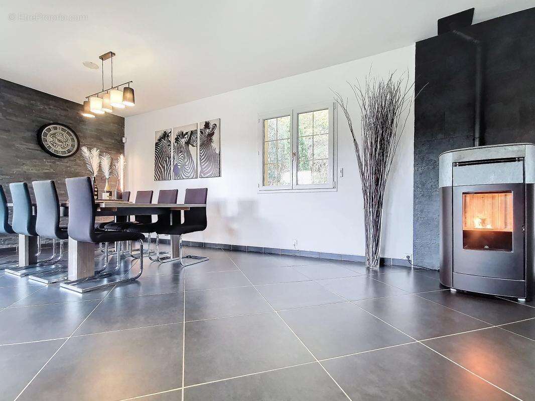 Maison à SAINT-GEORGES-D&#039;ESPERANCHE