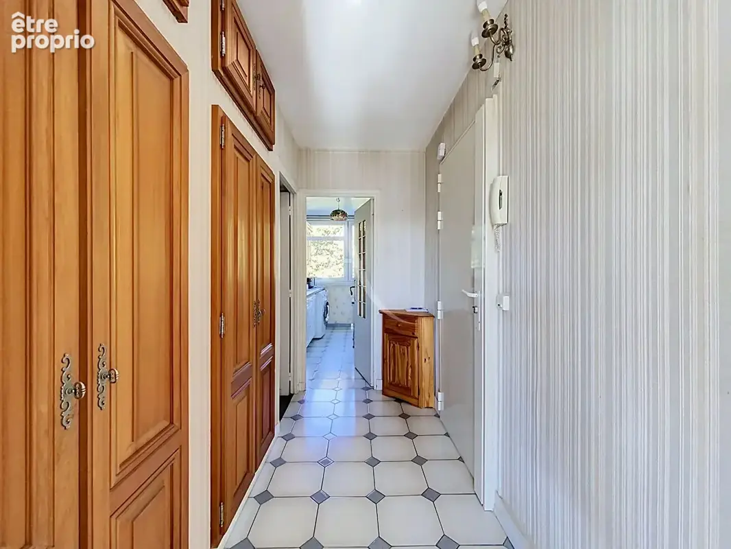 Appartement 4 pièces de 74.63 m² - Le Pecq - photo 9