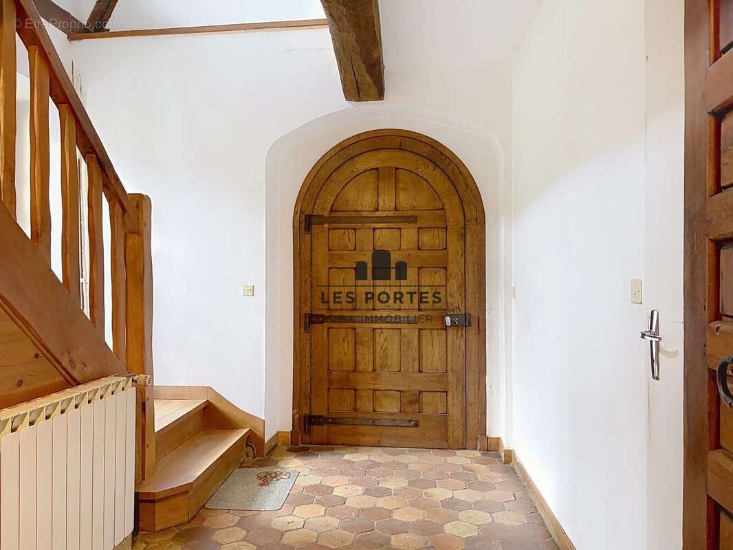 Maison en pierre de 185 m² env  avec  des  dependances  (91590) guigneville sur essonne - photo 4