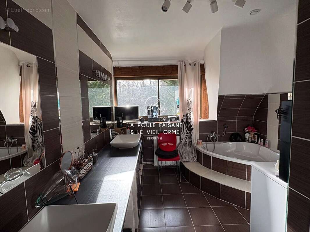 Maison à MONTFORT-L'AMAURY