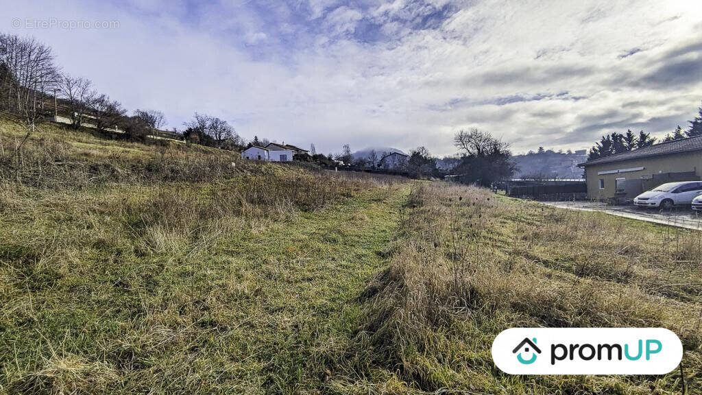 Terrain à SAINT-GERMAIN-LAPRADE