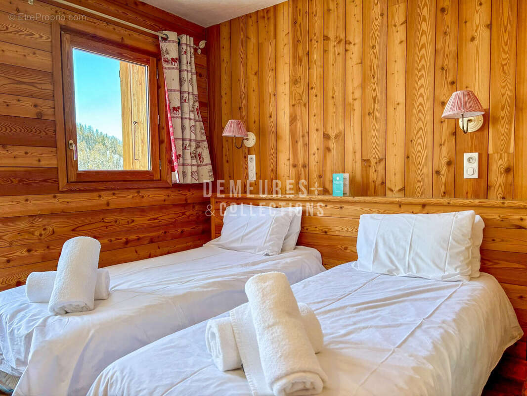 Maison à LA COTE-D&#039;AIME