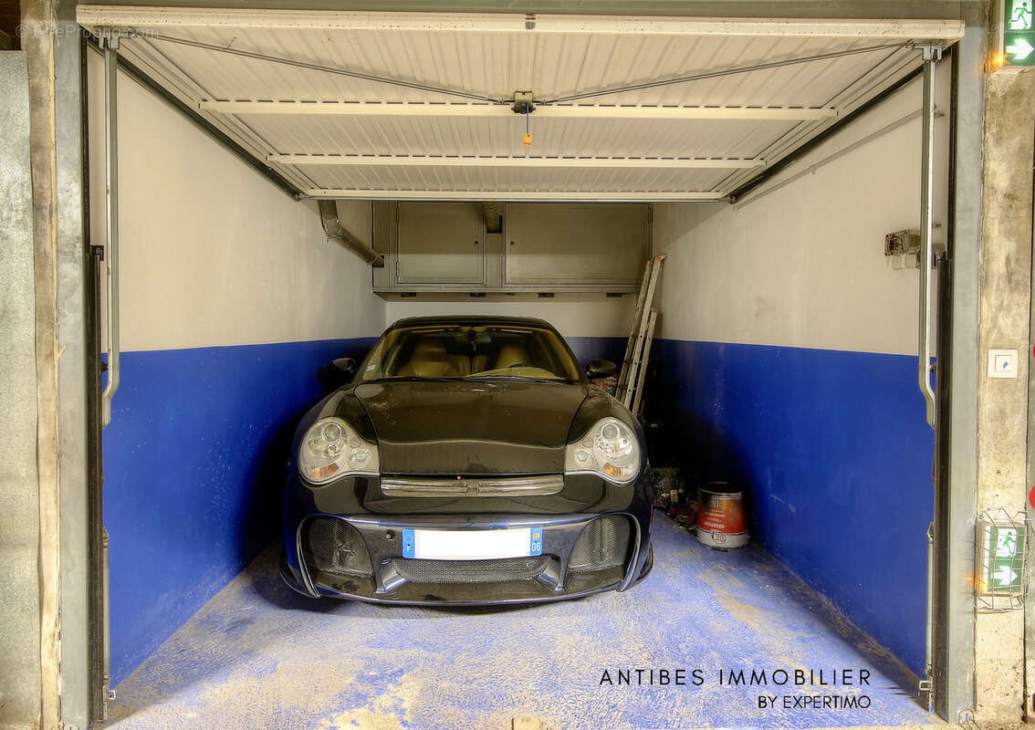 Appartement à VALLAURIS