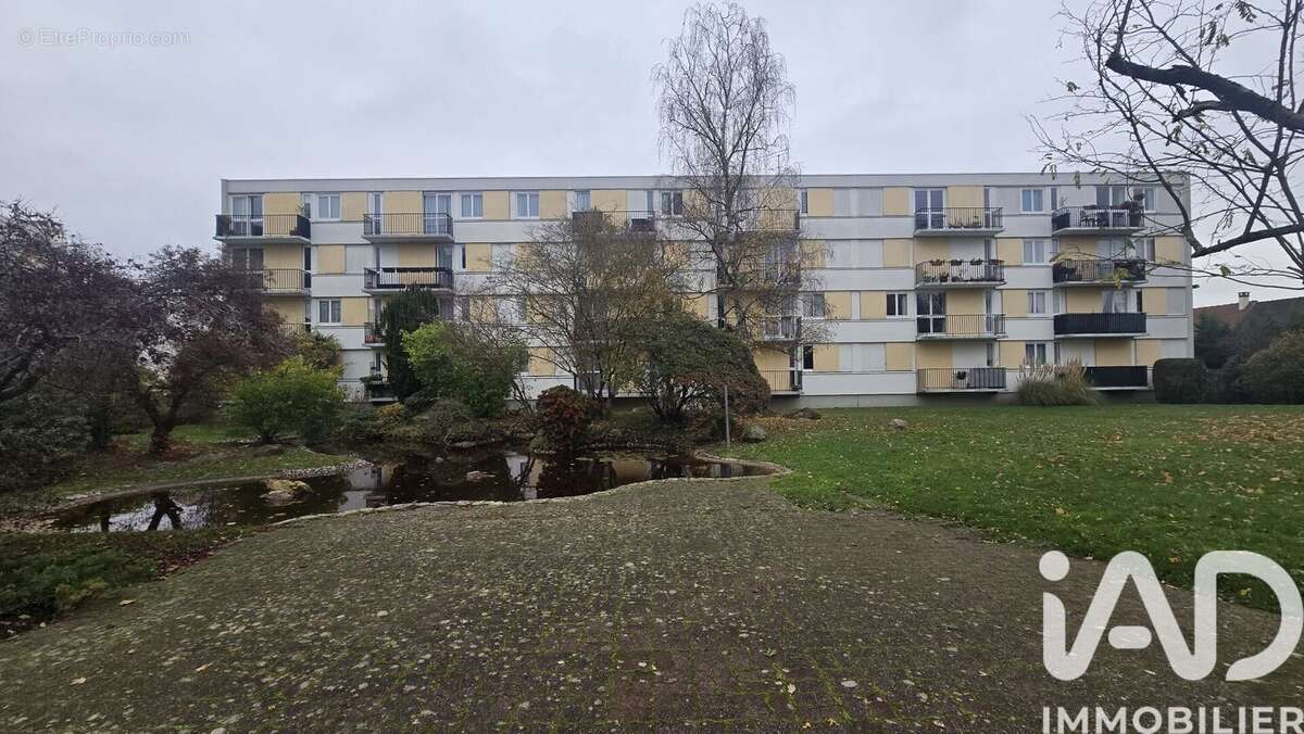 Photo 3 - Appartement à VIRY-CHATILLON