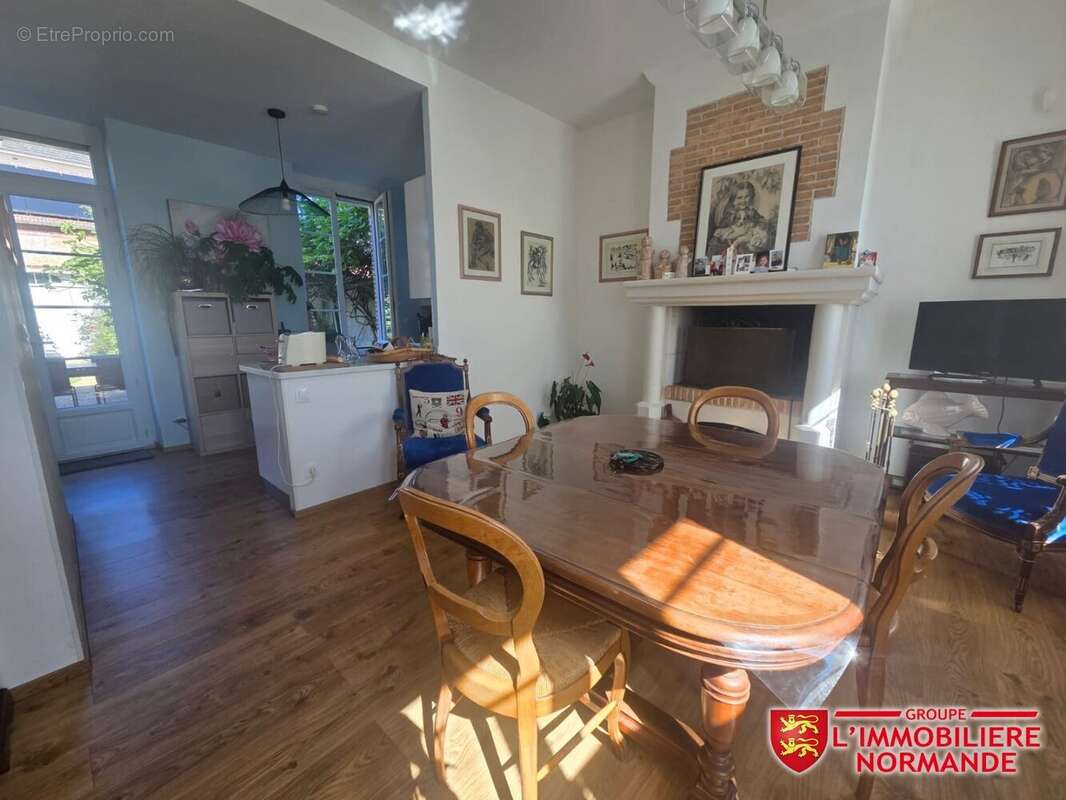 Maison à LE VAUDREUIL