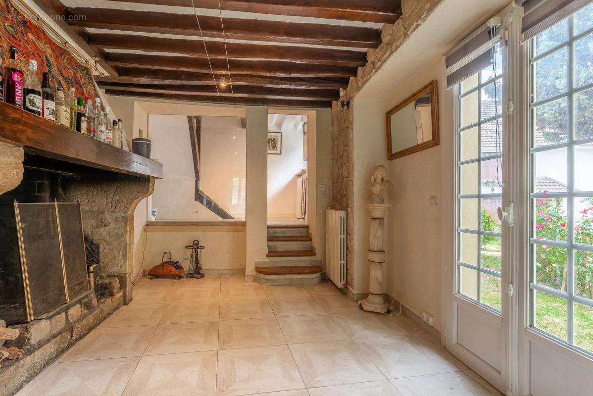 Maison de ville 4 pièces de 127 m² à Villeneuve-sous-Dammartin - photo 12