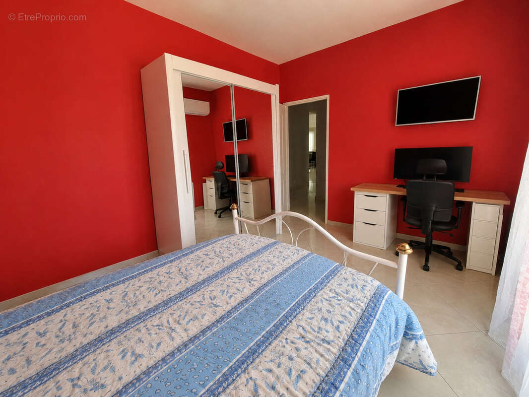 Maison à vendre + gite  SAINT PORQUIER (82) - photo 14