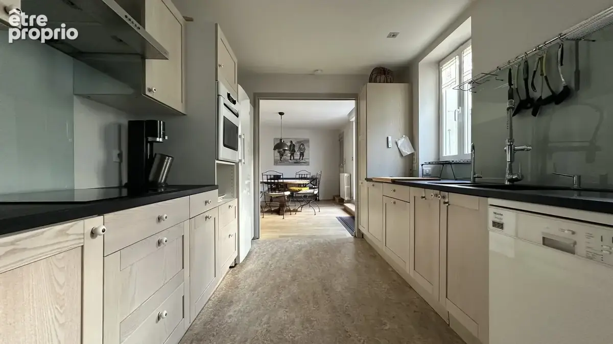 Maison 195 m² à La Flotte  - photo 7