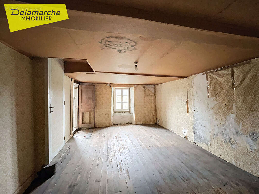 Maison à LINGREVILLE