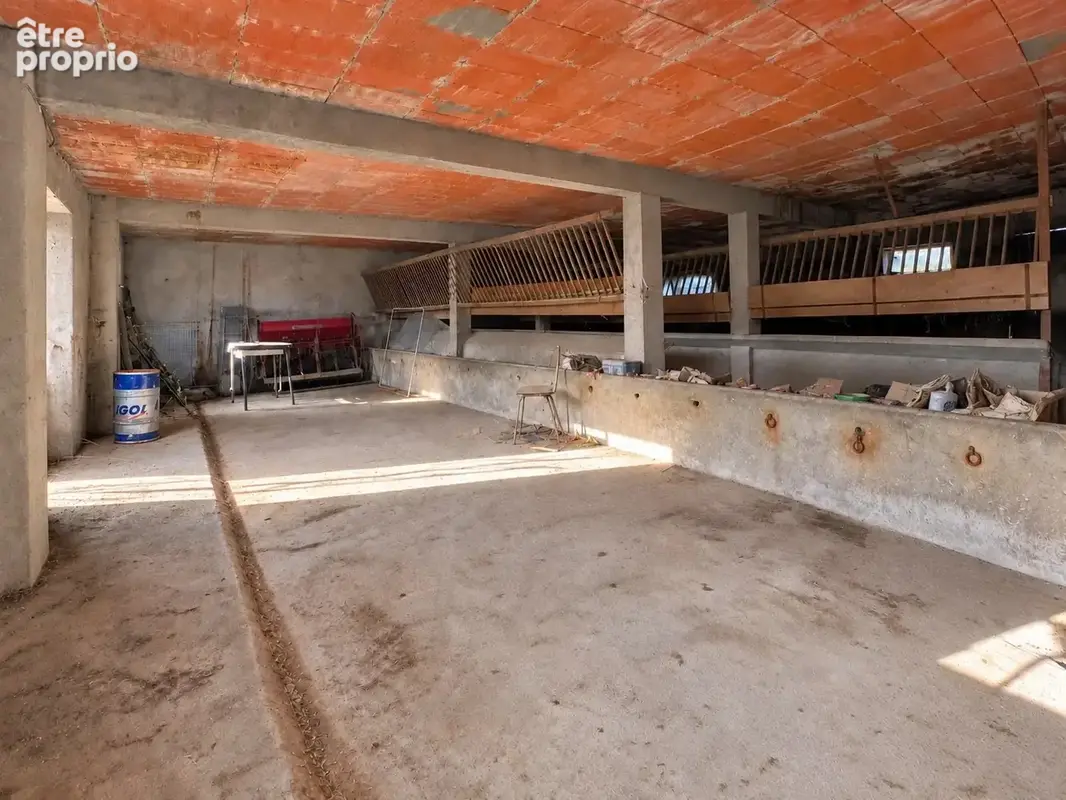 Grange sur terrain partiellement constructible Loriges - photo 4