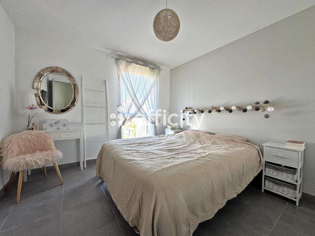 Appartement à MARSEILLE-13E