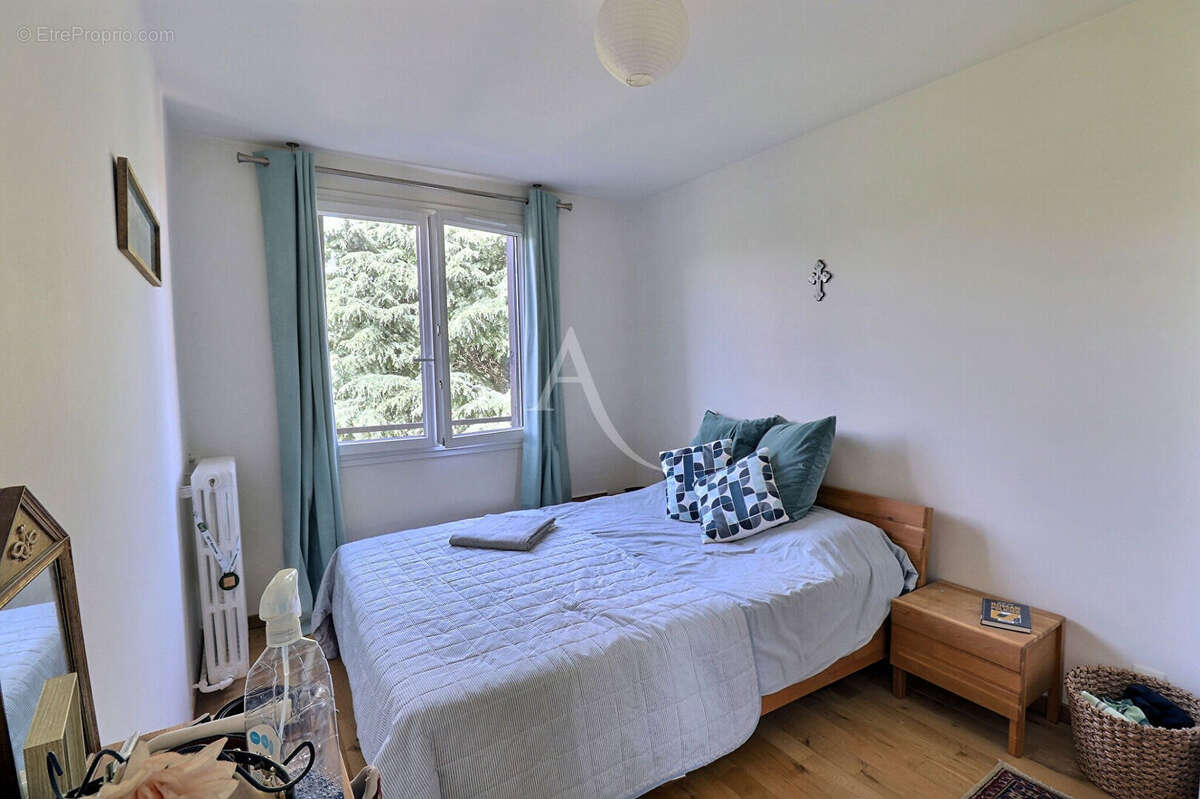 Appartement à MAISONS-LAFFITTE