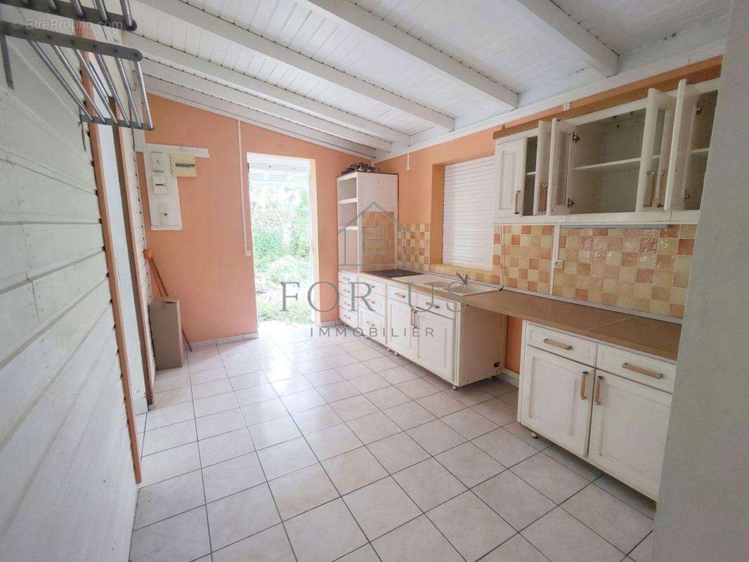 Maison à BASSE-TERRE
