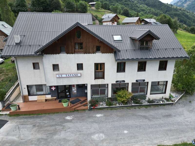 Commerce à VALLOIRE