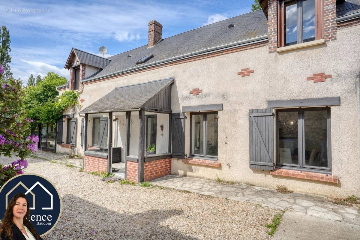 Maison à LA BOISSIERE-ECOLE