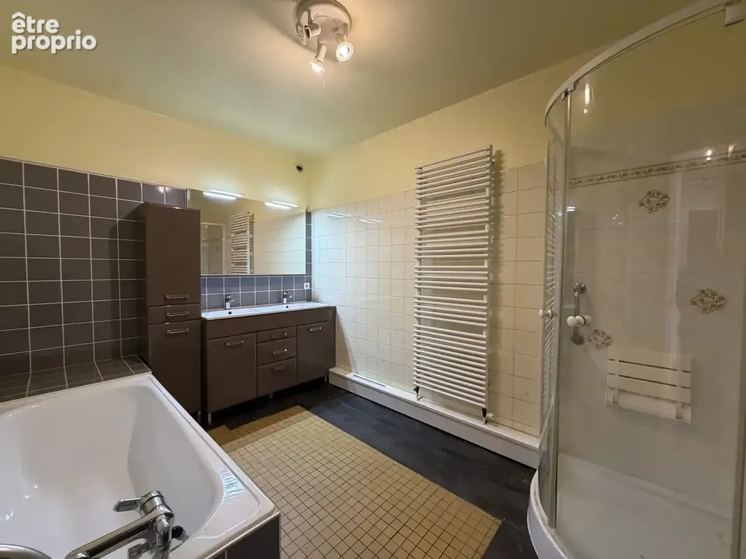 En Exclusivité à LAXOU Grand T2 de 70 m2 Lumineux & Spacieux, il n’attend plus que vous ! - photo 8