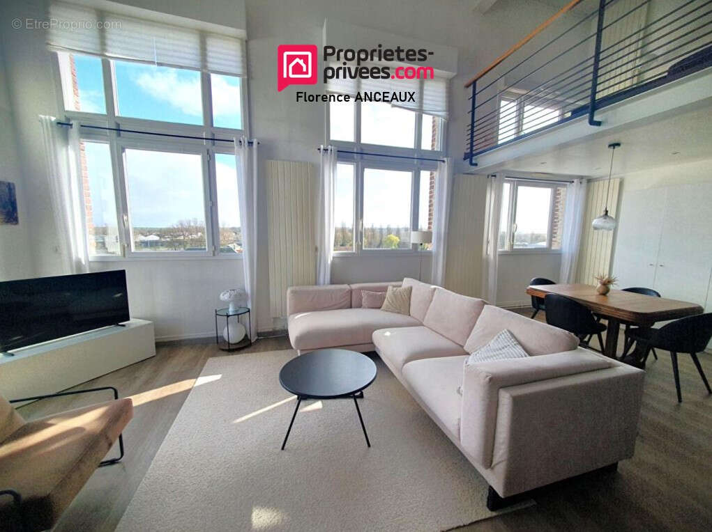 Loft exceptionnel 4 chambres, terrasse, parking - photo 3
