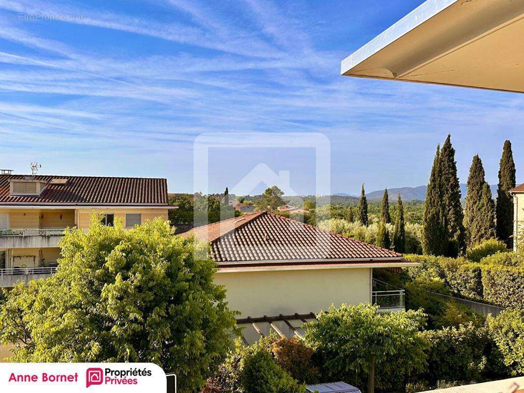 Appartement en toit-terrasse avec 48 m2 d'extérieur, double garage, cave - photo 3