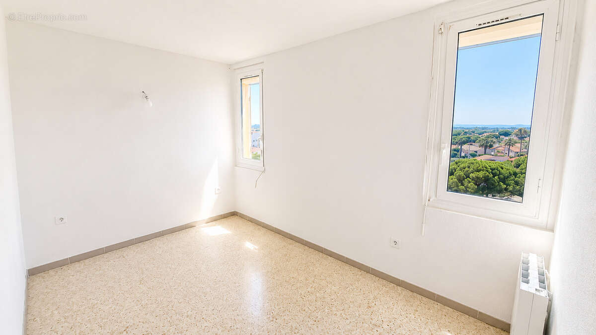 Achat saint cyprien plage/ port - appartement t2 ascenseur, terrasse vue port - photo 5