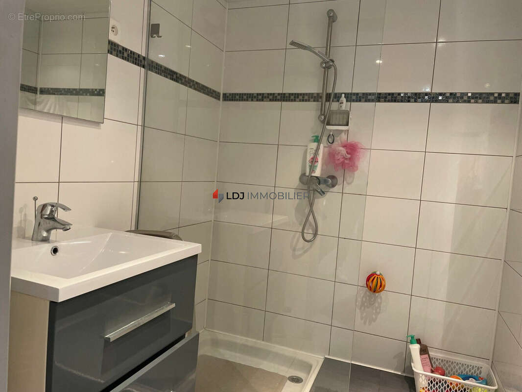 Appartement à CERET
