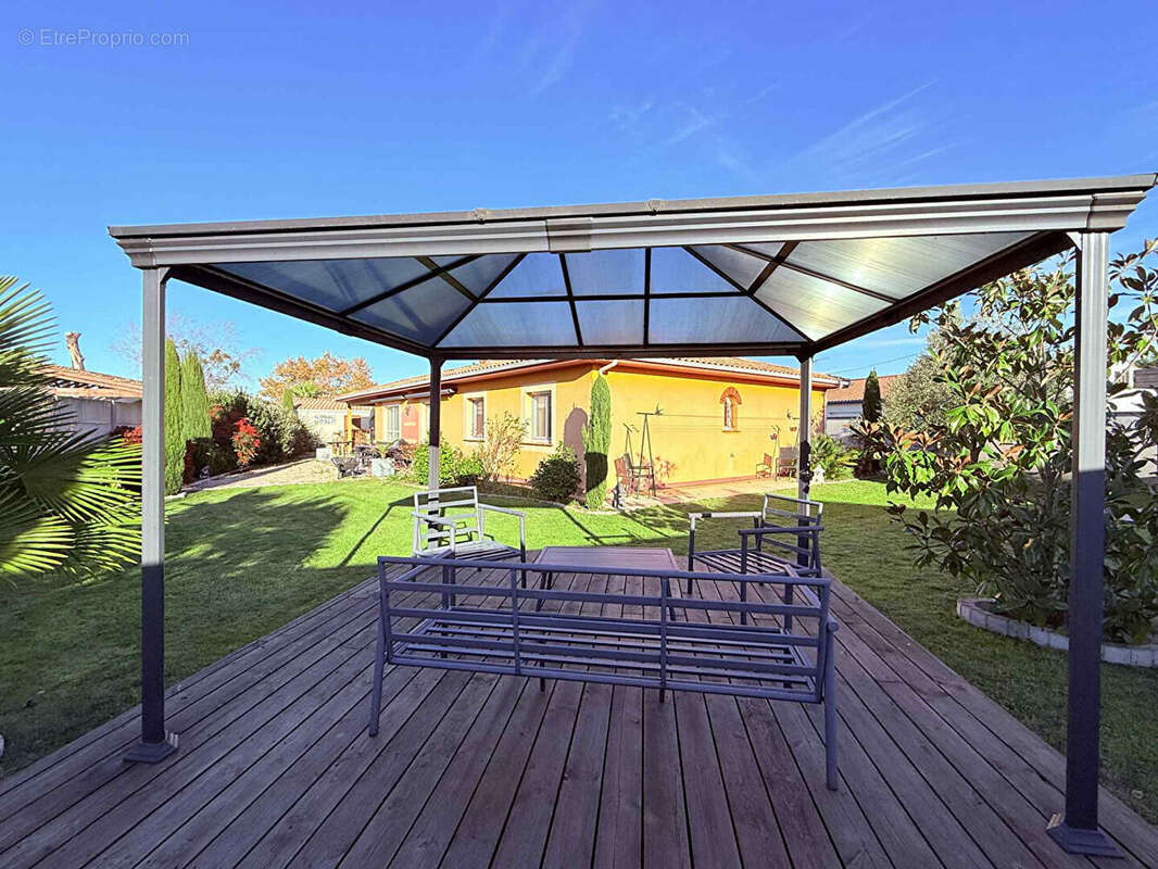 Maison à SAINT-LOUBES