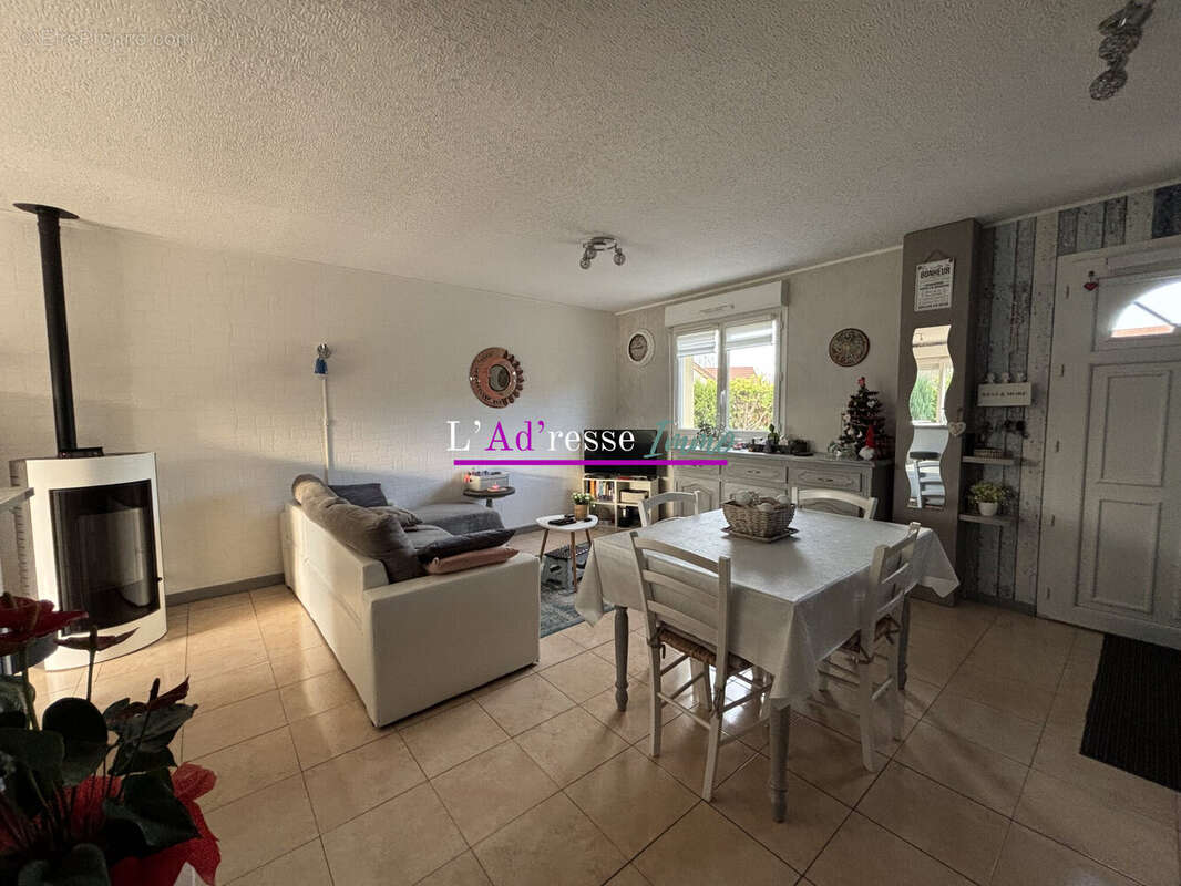 Maison à VILLERS-GUISLAIN