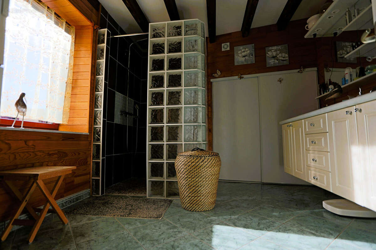 Maison à SARDON