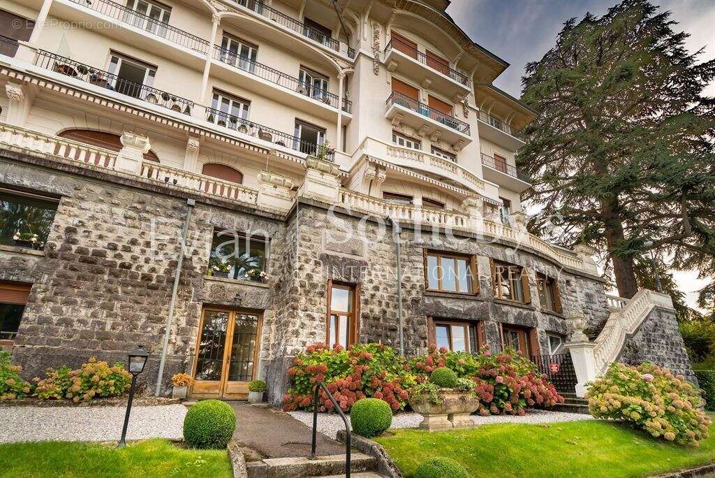 Appartement à EVIAN-LES-BAINS