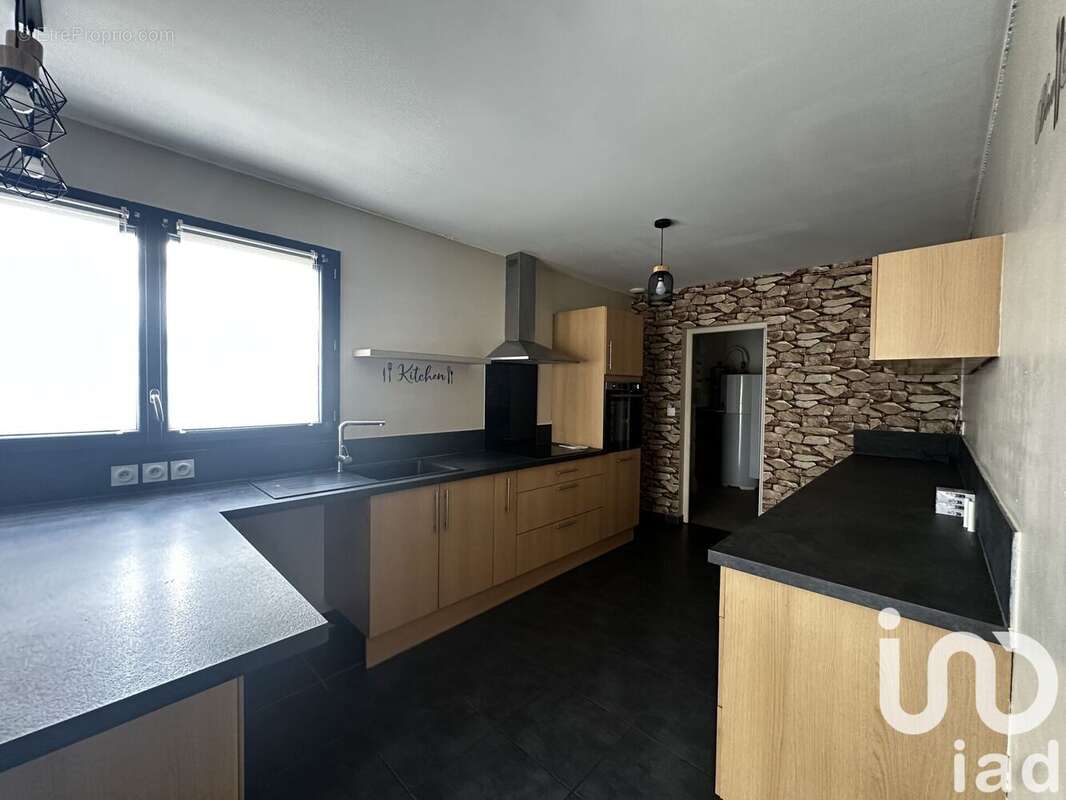 Photo 3 - Maison à CINQ-MARS-LA-PILE