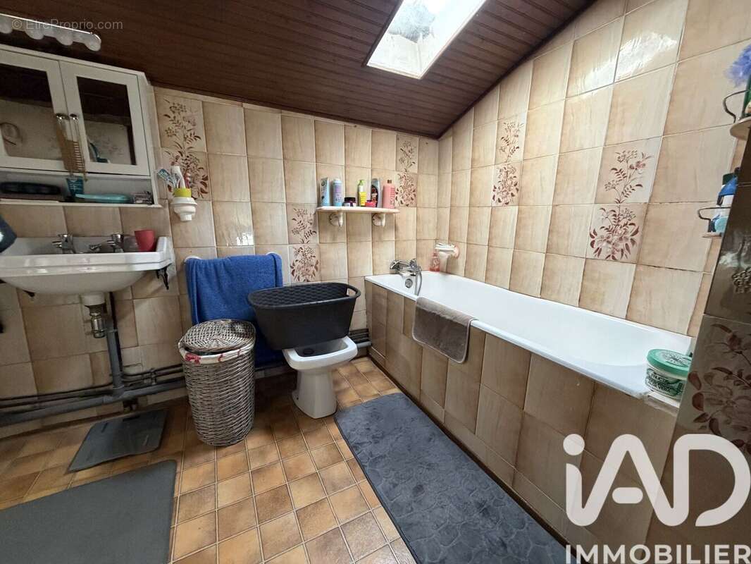 Maison 120 m² à Vernoux-En-Gatine  - photo 8