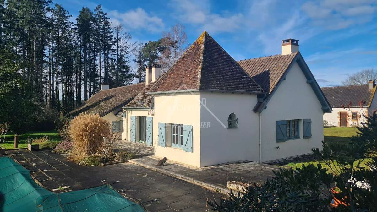 Maison à SAINT-PLAISIR