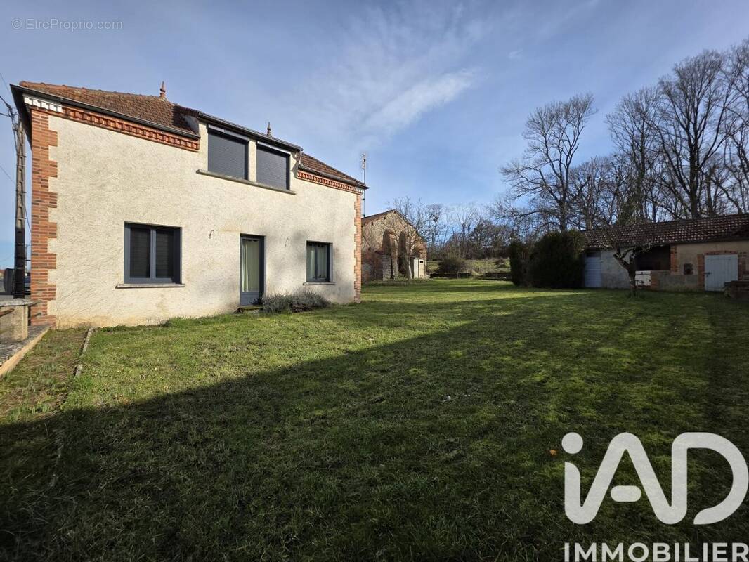 Photo 1 - Maison à BOURBON-LANCY