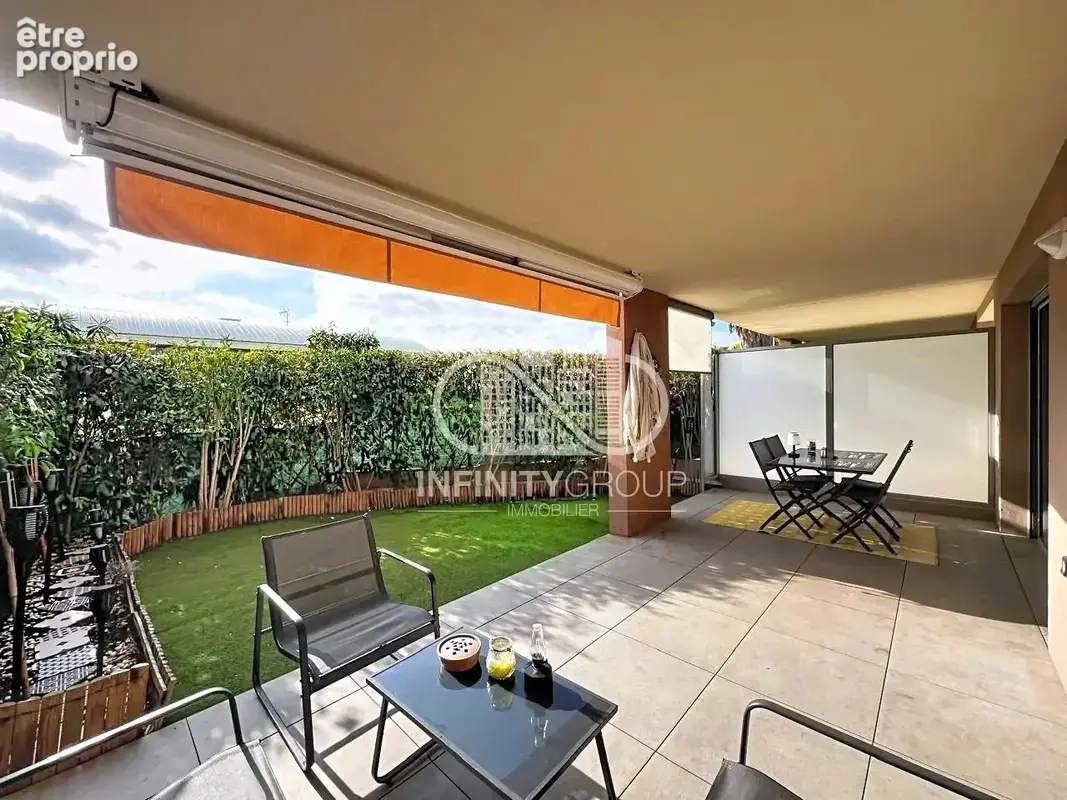 Photo Appartement à Vallauris au prix de 309 000€