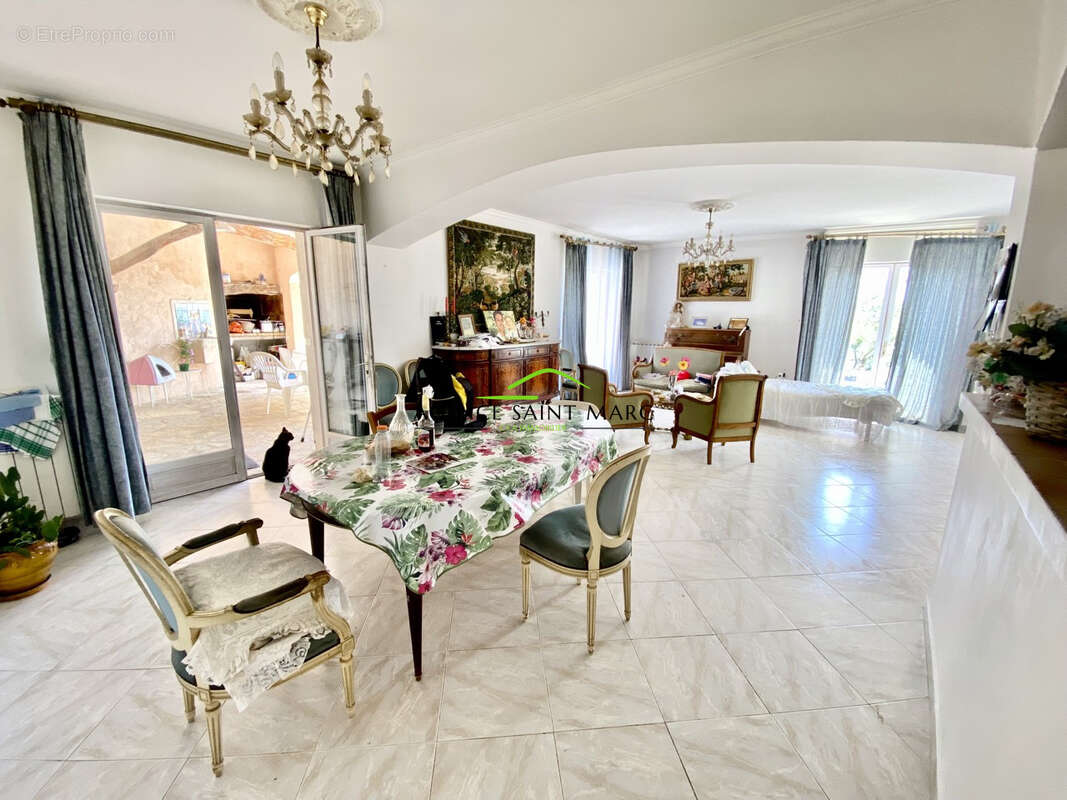 Maison à CABRIS