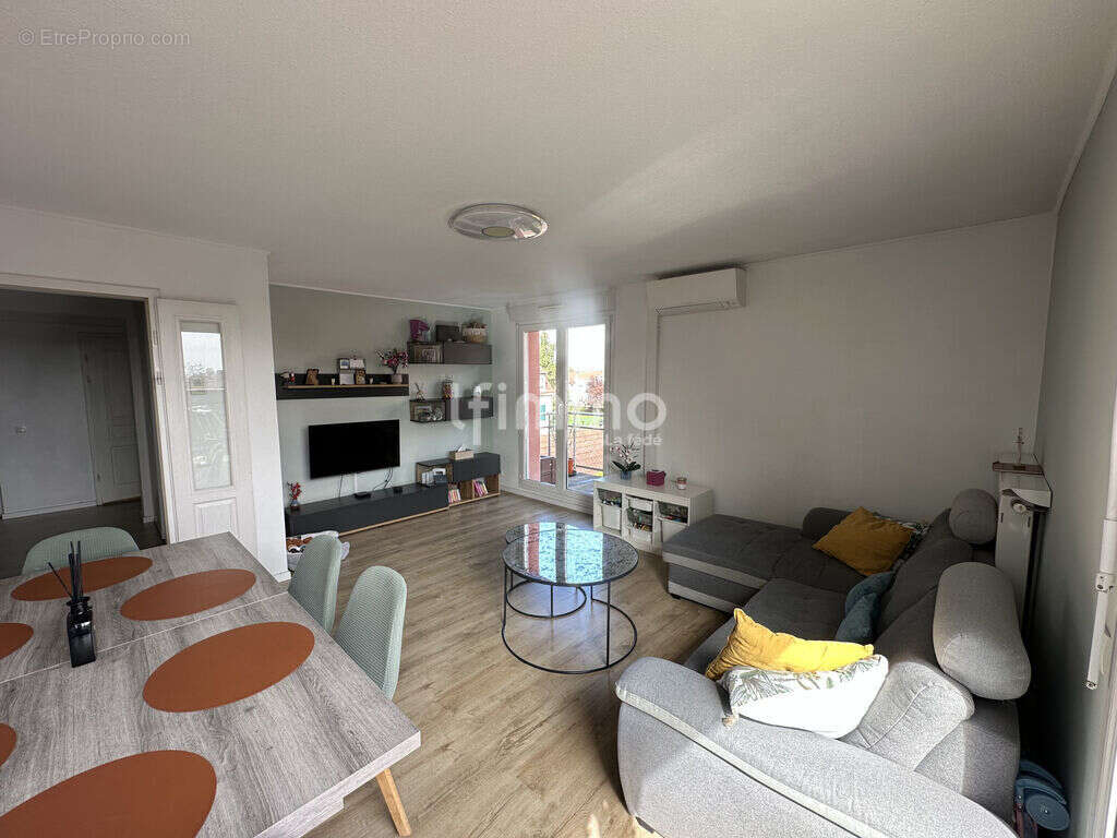 Duplex 3 pièces lumineux 79 m² avec balcon, garage et cave - photo 2