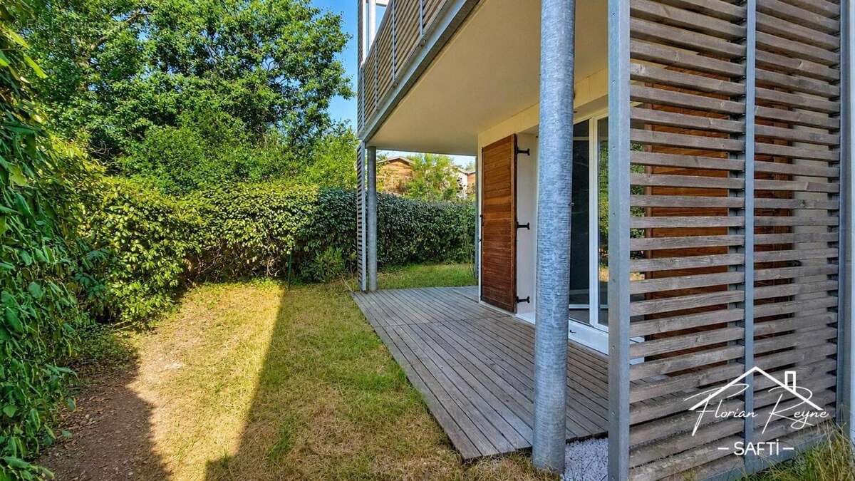 Photo 3 - Appartement à PAREMPUYRE