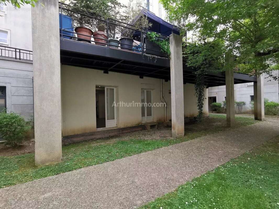 Appartement à MAISONS-ALFORT