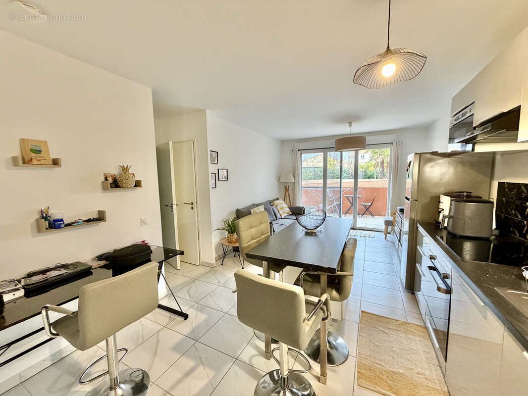 Appartement à HYERES