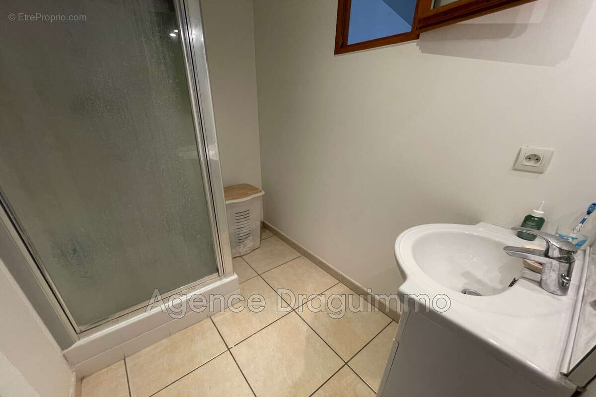 Appartement à TRANS-EN-PROVENCE