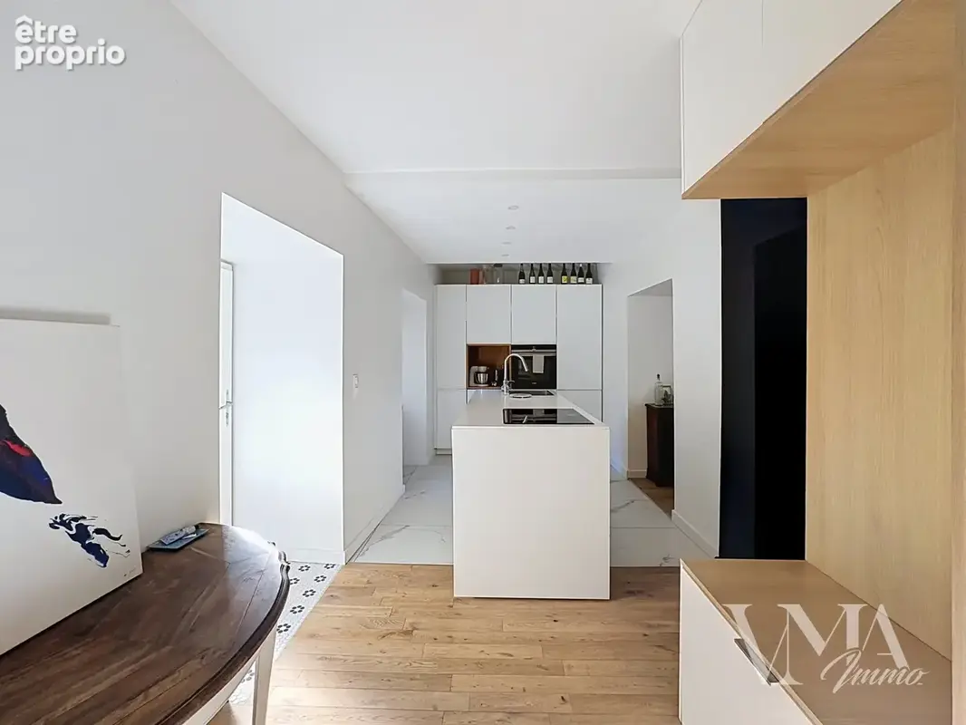 Maison de village rénovée de 95 m2 au centre de Lissieu - photo 8