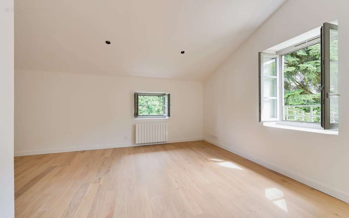 Appartement à TASSIN-LA-DEMI-LUNE