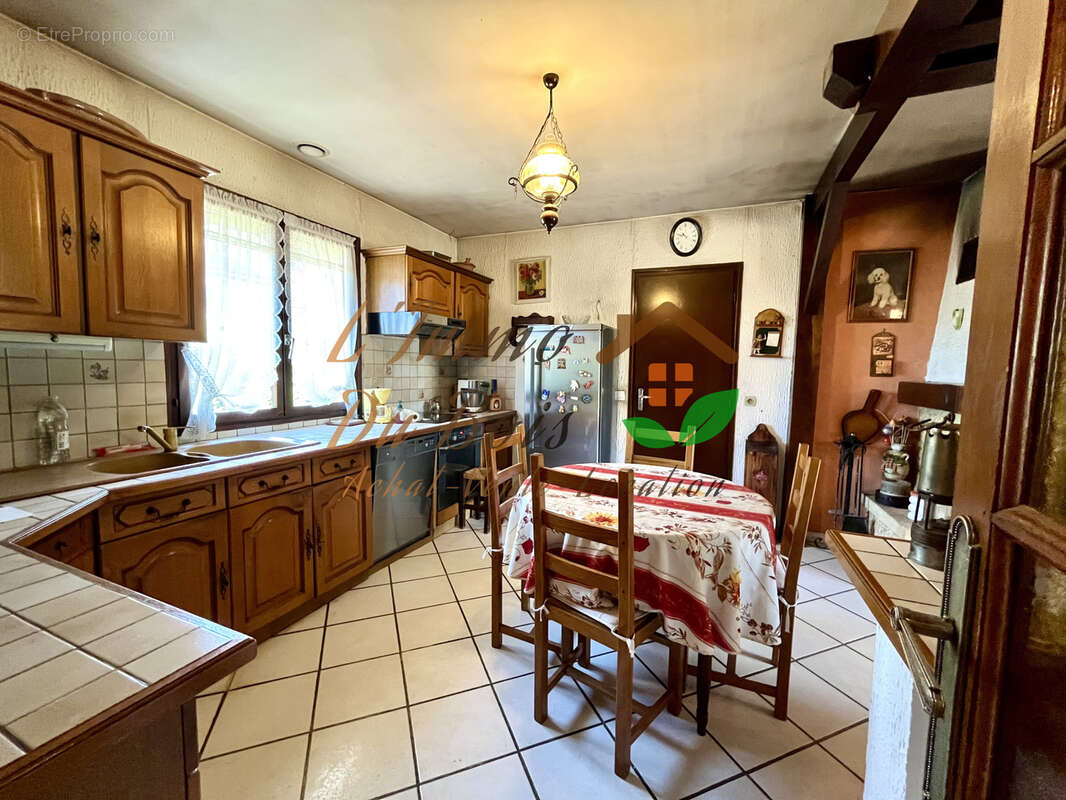 Maison à SAINT-MAURICE-L'EXIL