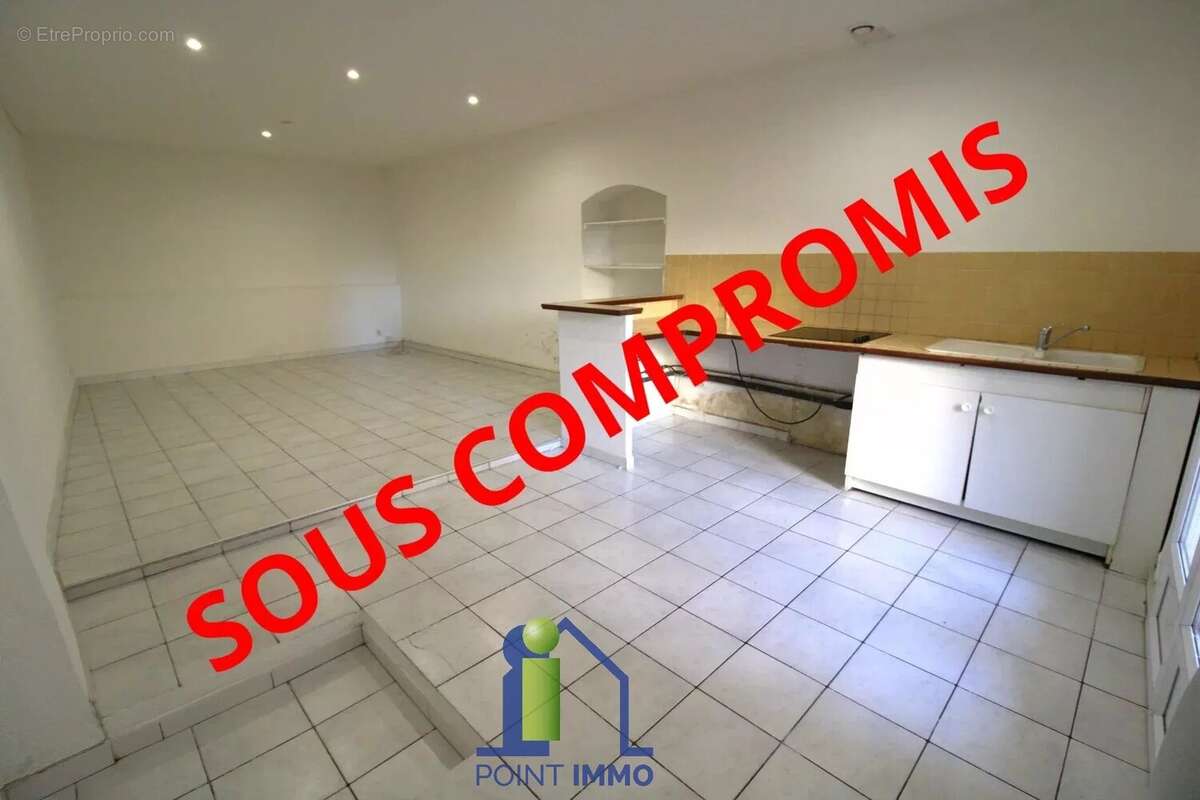 Appartement à MARSEILLE-11E