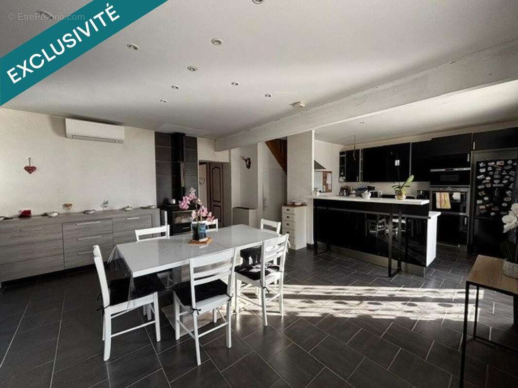 Maison 146 m² à Sennevieres  - photo 2