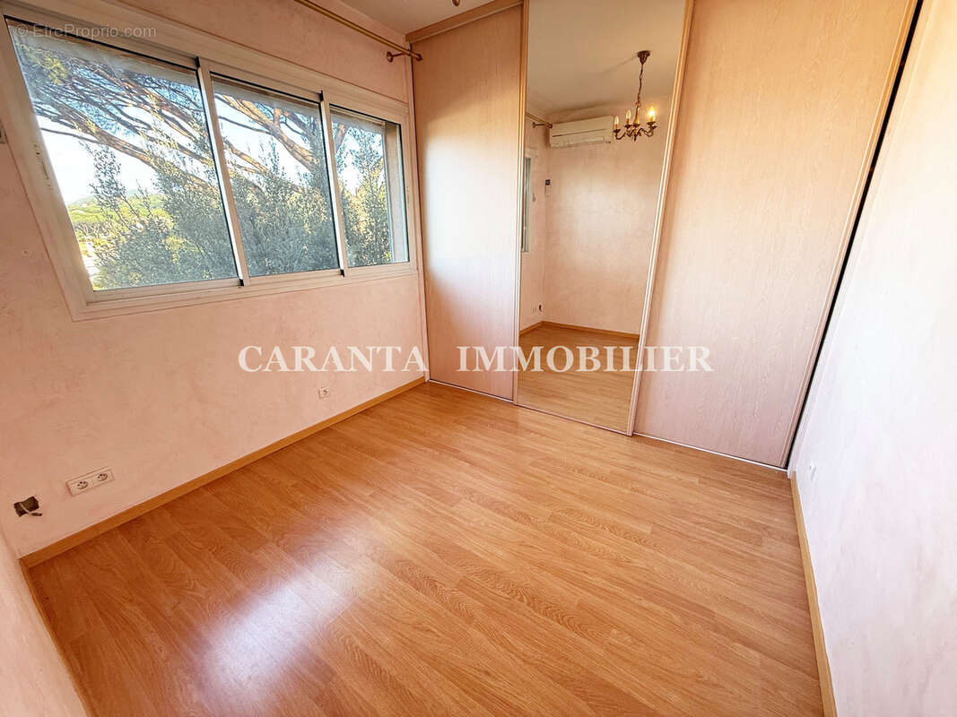 Vente appartement 3 pièces Sainte-Maxime à rénover - photo 4