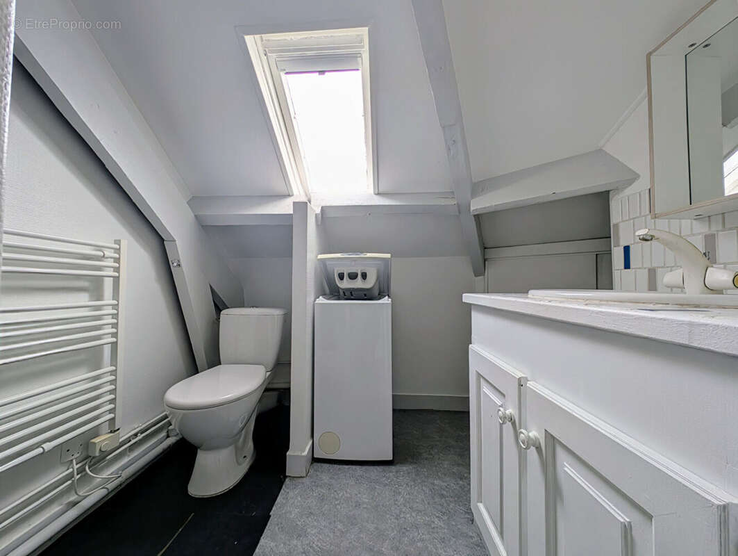 Appartement à SARTROUVILLE